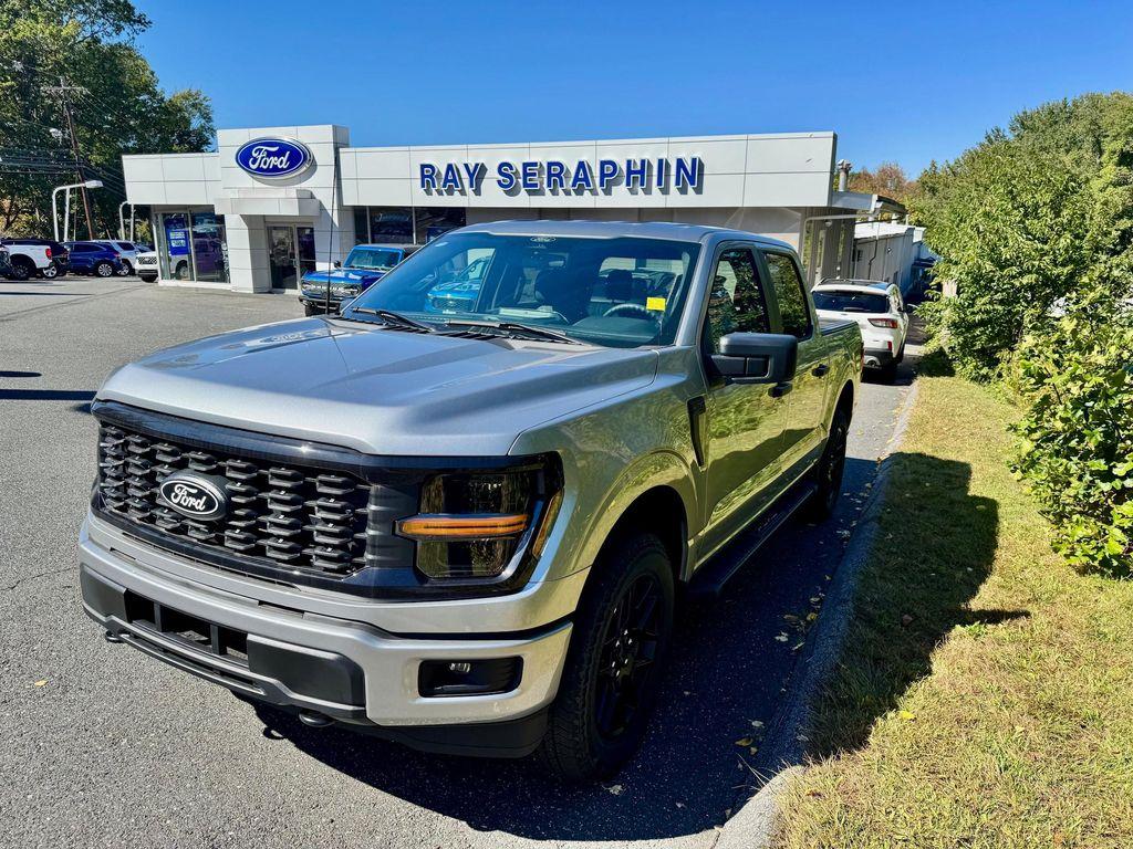 new 2025 Ford F-150 car, priced at $52,772