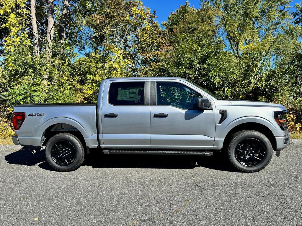 new 2025 Ford F-150 car, priced at $52,772