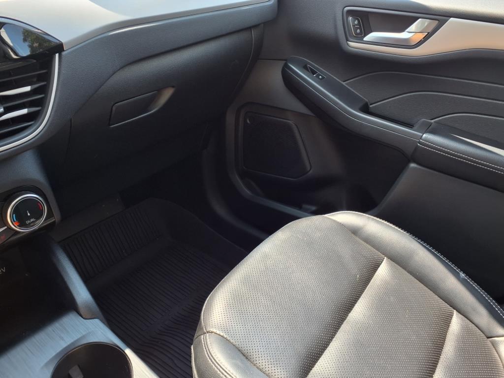 used 2022 Ford Escape car, priced at $29,988