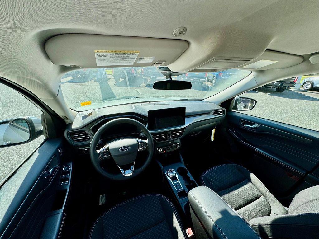 new 2024 Ford Escape car, priced at $31,860