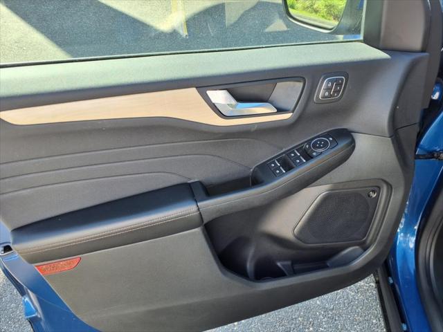 used 2022 Ford Escape car, priced at $30,888