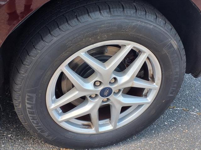 used 2021 Ford Edge car, priced at $25,995