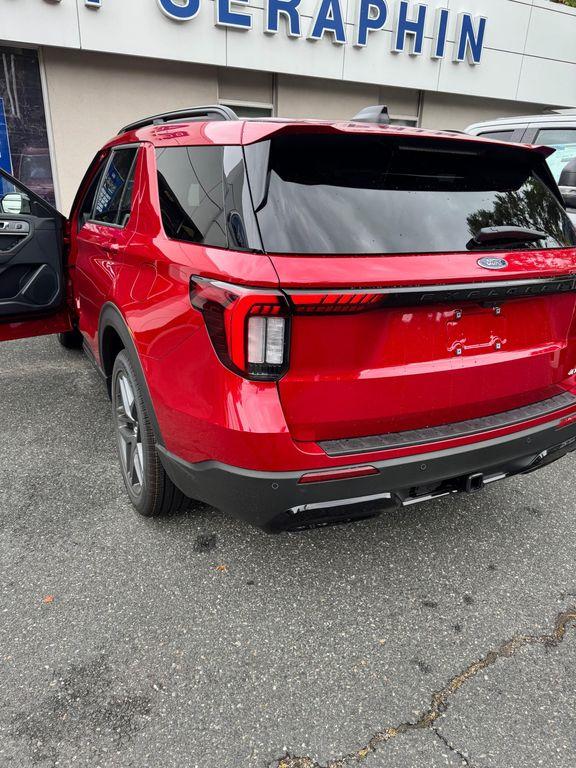 new 2025 Ford Explorer car, priced at $52,417