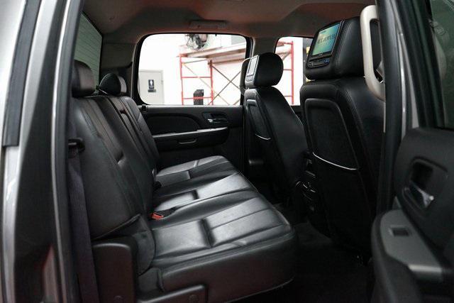 used 2014 Chevrolet Silverado 2500 car, priced at $27,985