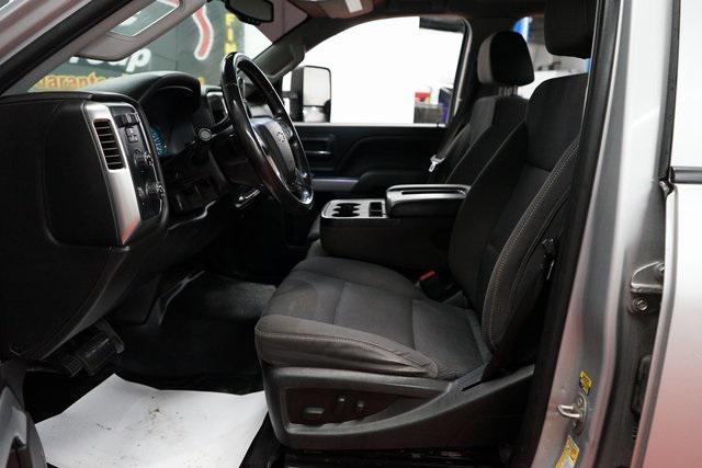used 2018 Chevrolet Silverado 2500 car, priced at $35,985
