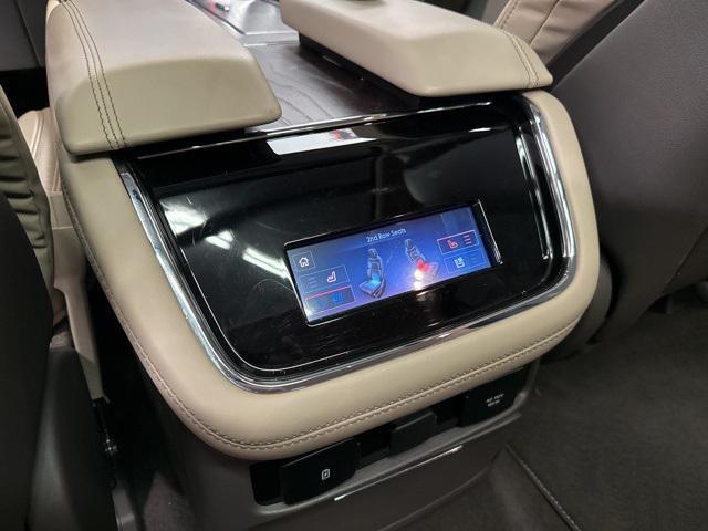 used 2022 Lincoln Navigator car, priced at $40,957