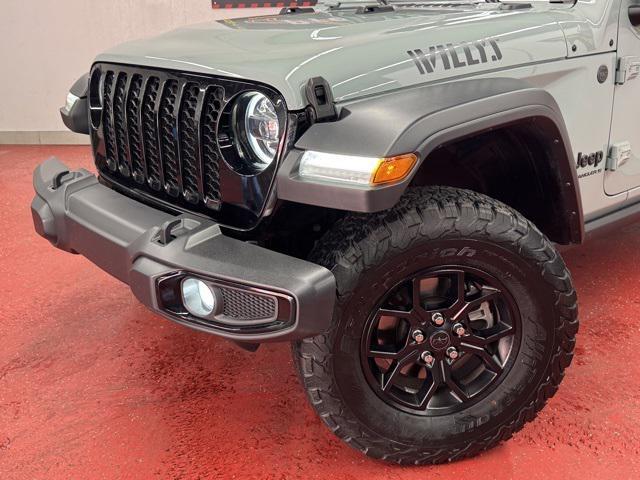 used 2024 Jeep Wrangler car, priced at $35,372