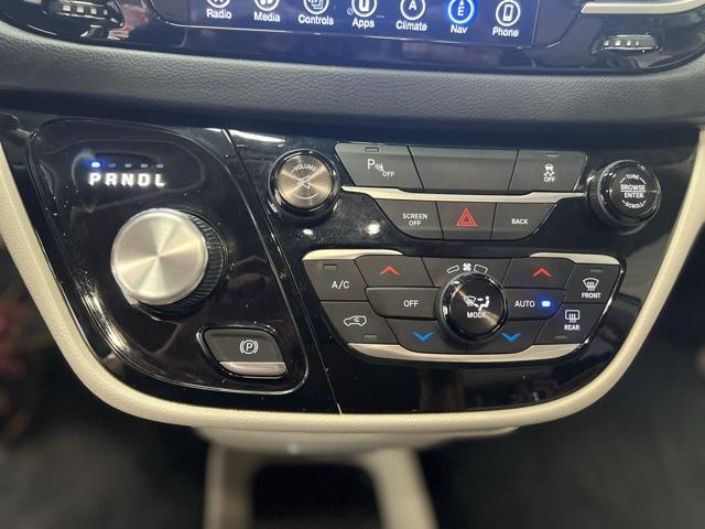 used 2017 Chrysler Pacifica car, priced at $13,961