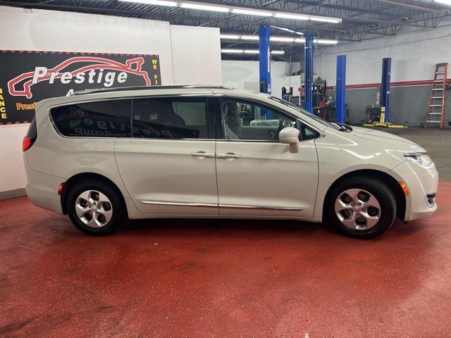 used 2017 Chrysler Pacifica car, priced at $13,961