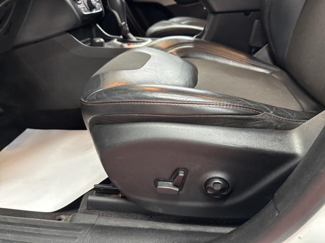 used 2017 Jeep Cherokee car, priced at $15,995
