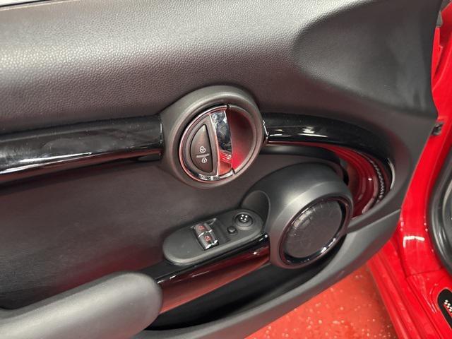 used 2018 MINI Hardtop car, priced at $15,485