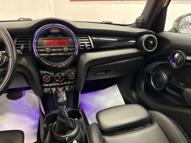 used 2015 MINI Hardtop car, priced at $11,172