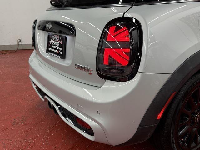 used 2015 MINI Hardtop car, priced at $11,172