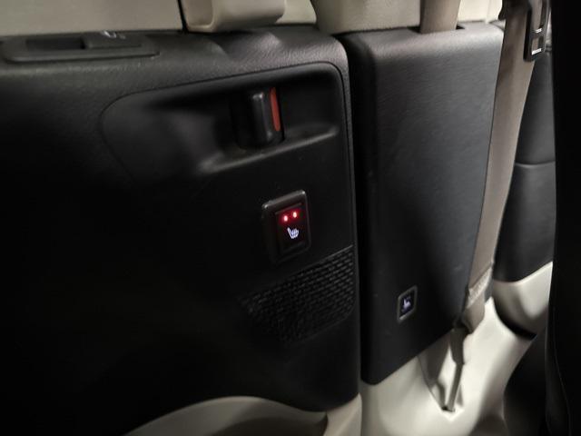 used 2020 Chrysler Pacifica car, priced at $17,409