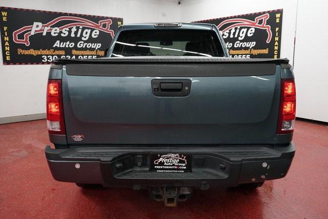 used 2012 GMC Sierra 2500 car, priced at $19,900