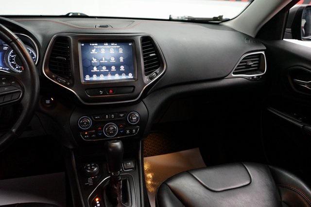 used 2019 Jeep Cherokee car, priced at $14,985