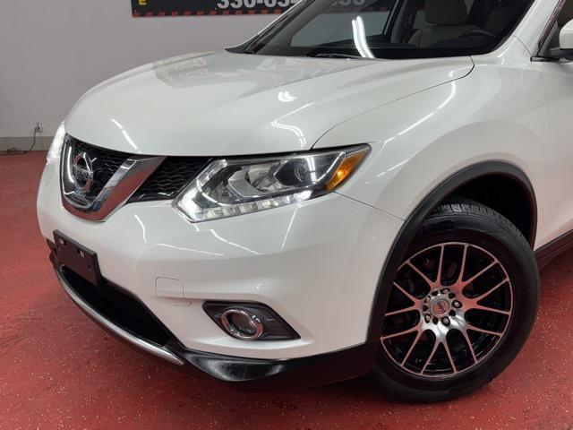 used 2016 Nissan Rogue car, priced at $14,885