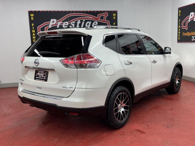 used 2016 Nissan Rogue car, priced at $14,885