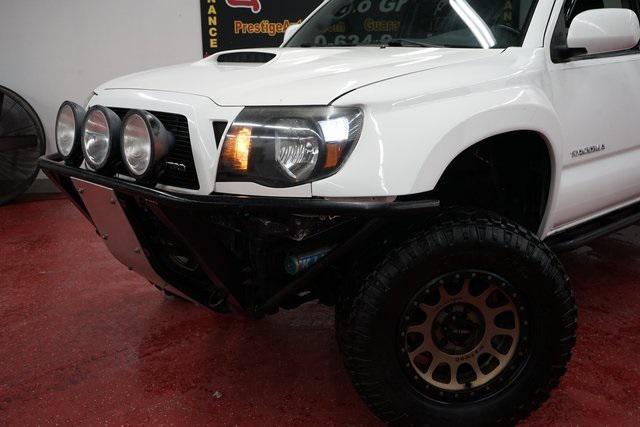 used 2006 Toyota Tacoma car, priced at $10,985