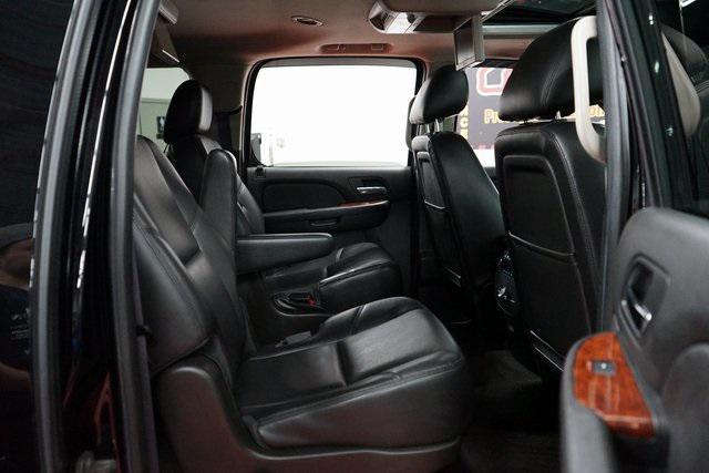 used 2014 Chevrolet Suburban car, priced at $16,932