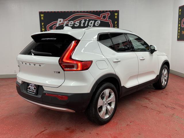 used 2022 Volvo XC40 car, priced at $21,997