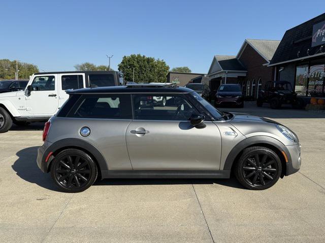 used 2020 MINI Hardtop car, priced at $15,711