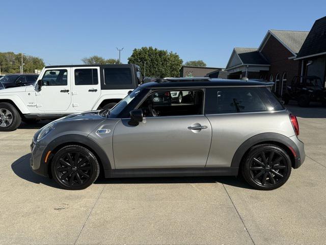 used 2020 MINI Hardtop car, priced at $15,711