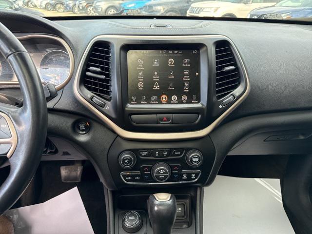 used 2016 Jeep Cherokee car, priced at $9,999