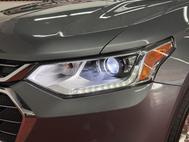 used 2019 Chevrolet Traverse car, priced at $17,611