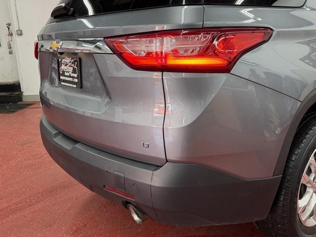 used 2019 Chevrolet Traverse car, priced at $17,611
