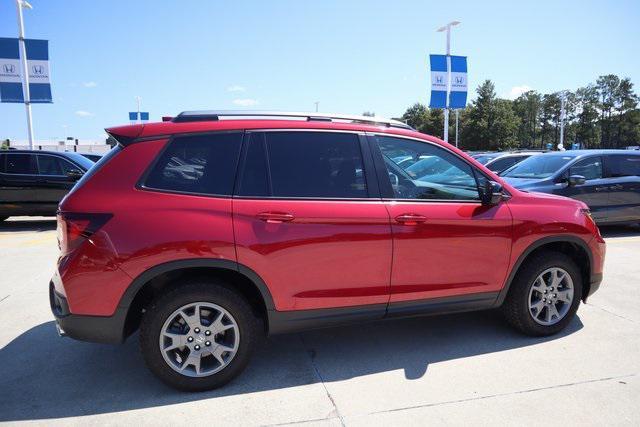 used 2025 Honda Passport car, priced at $40,900