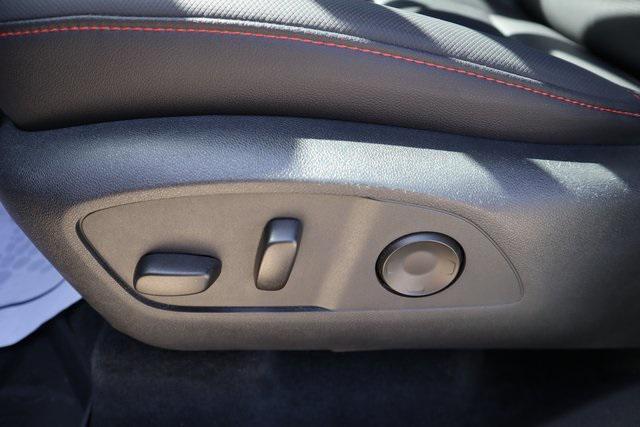 used 2024 Chevrolet Traverse car, priced at $43,900