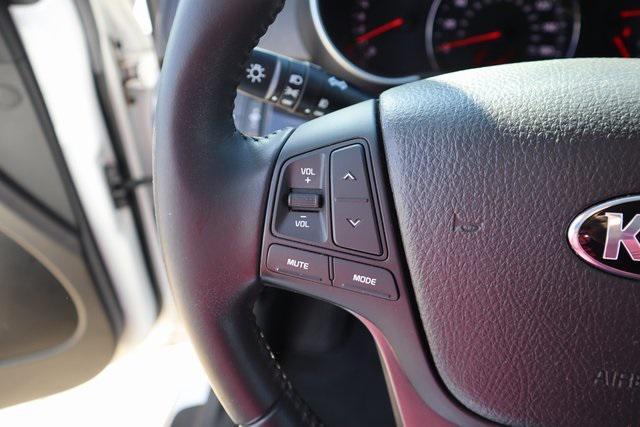 used 2014 Kia Sorento car, priced at $10,900