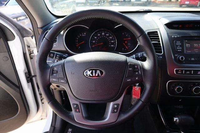 used 2014 Kia Sorento car, priced at $10,900