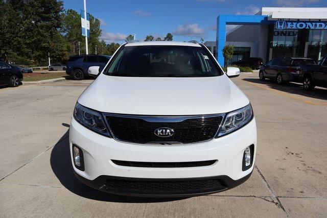 used 2014 Kia Sorento car, priced at $10,900