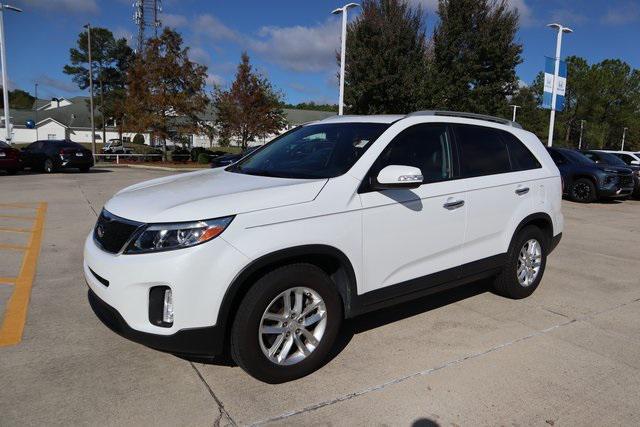 used 2014 Kia Sorento car, priced at $10,900