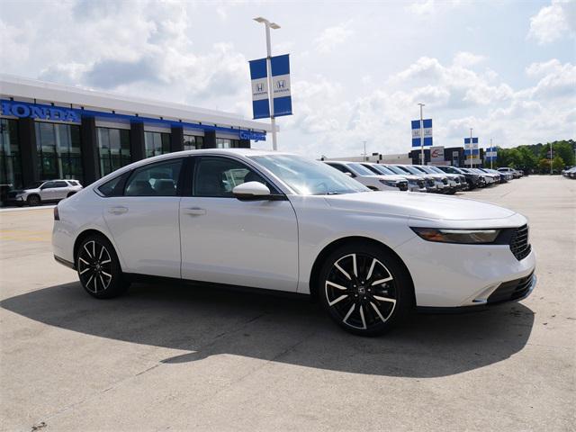 new 2025 Honda Accord Hybrid car, priced at $38,117
