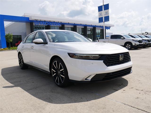 new 2025 Honda Accord Hybrid car, priced at $38,117