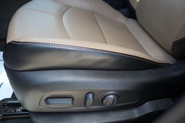 used 2022 Chevrolet Equinox car, priced at $21,500