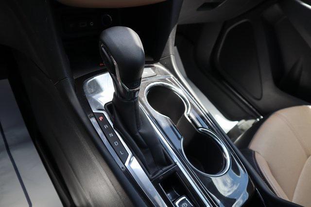 used 2022 Chevrolet Equinox car, priced at $21,500