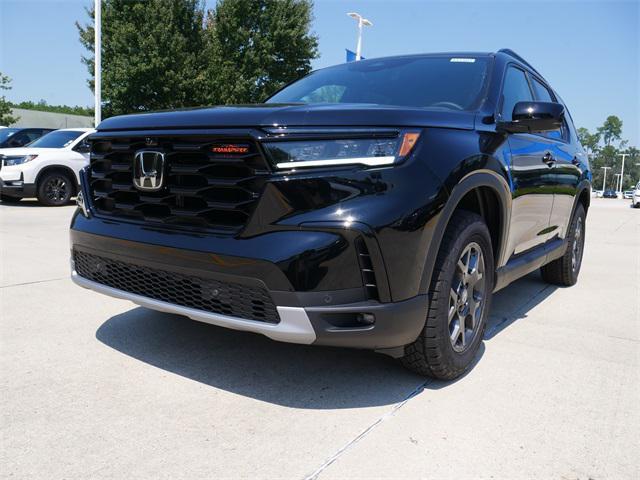 new 2025 Honda Pilot car, priced at $48,842