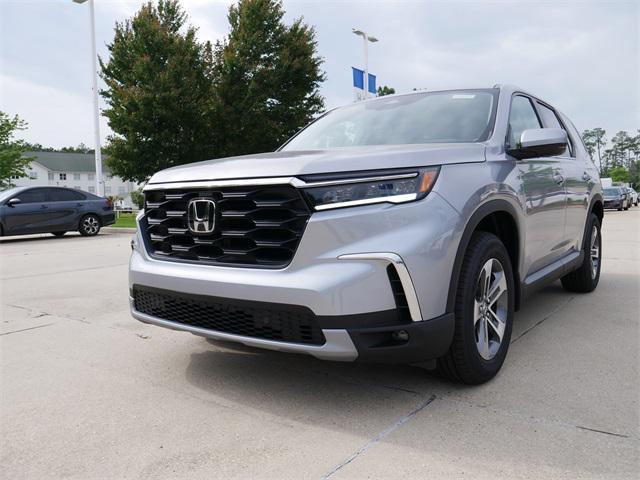 new 2025 Honda Pilot car, priced at $44,918