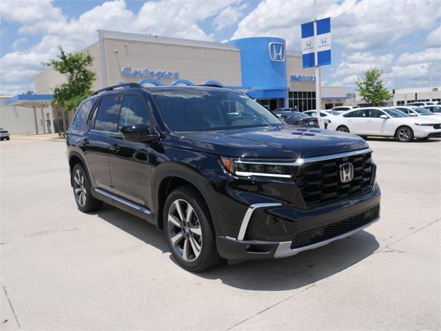 new 2025 Honda Pilot car, priced at $50,872