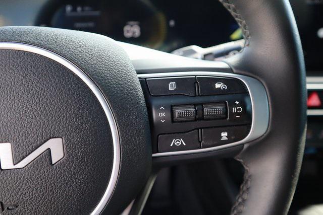 used 2025 Kia K5 car, priced at $25,500