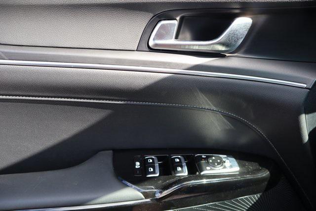 used 2025 Kia K5 car, priced at $25,500