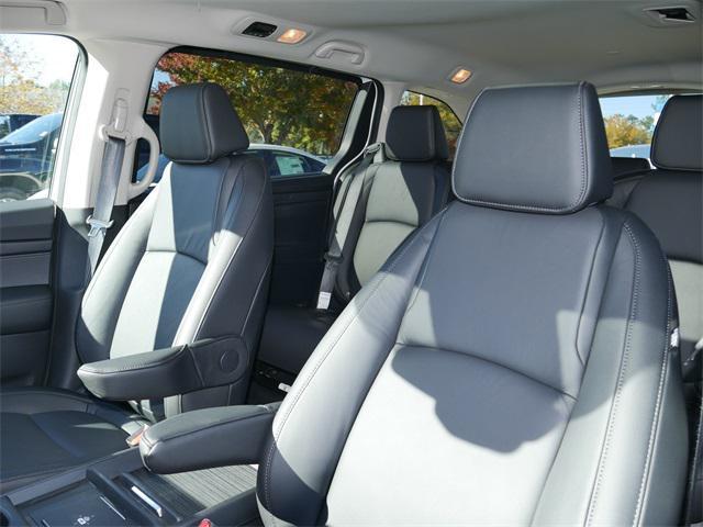 new 2025 Honda Odyssey car, priced at $44,125