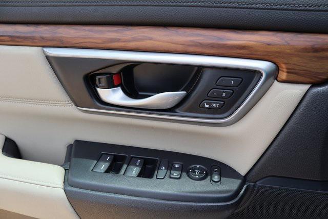 used 2022 Honda CR-V Hybrid car, priced at $30,500