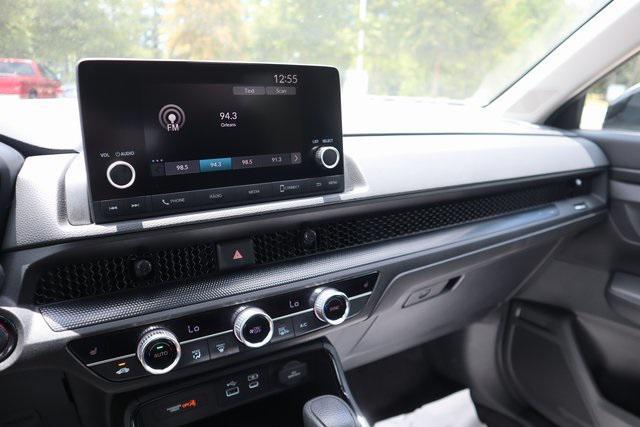 used 2023 Honda CR-V car, priced at $32,000