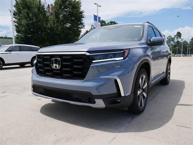 new 2025 Honda Pilot car, priced at $49,350