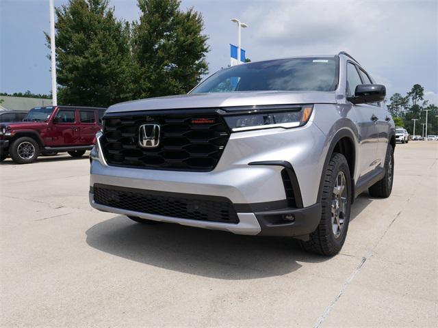 new 2025 Honda Pilot car, priced at $48,482